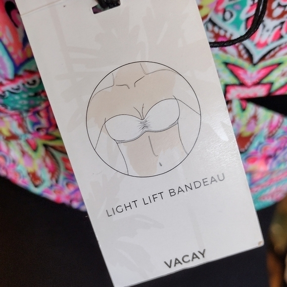 SHADE & Shore  Bandeau Swim Top - Picture 5 of 6